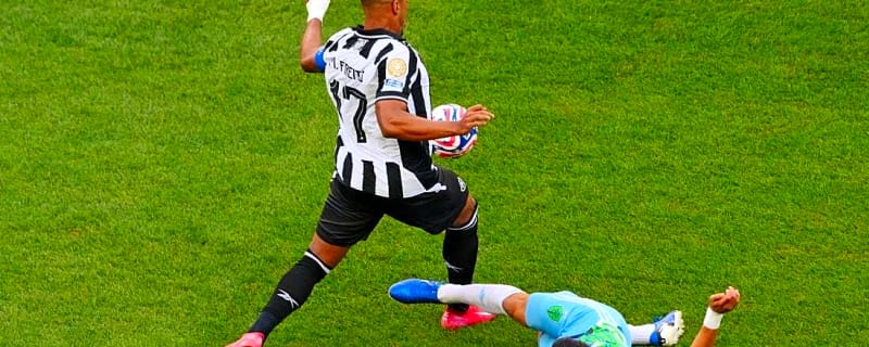 Botafogo score early, hold off Sounders at Club World Cup