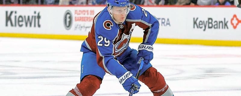 Nathan MacKinnon gets Avalanche back on track in win over Caps