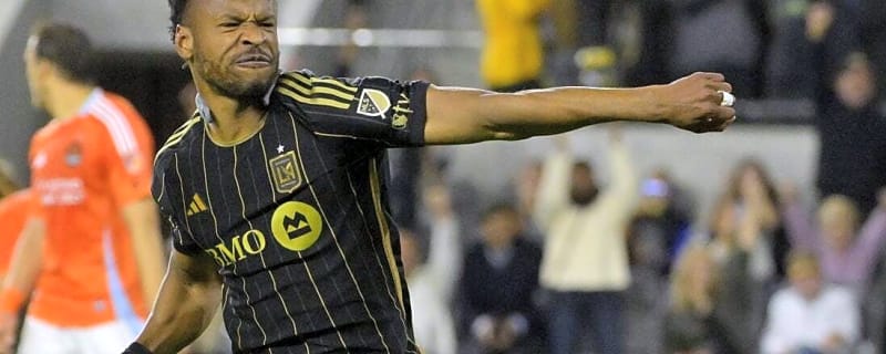 LAFC extend Dynamo&#39;s road woes with 2-0 victory