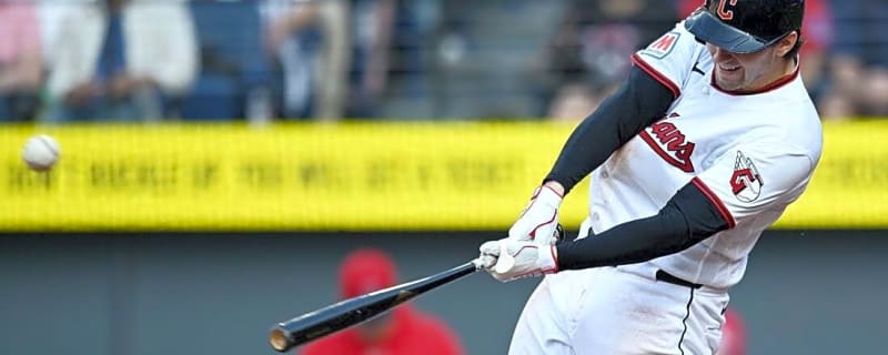 Chase DeLauter belts another HR as Guardians take down Cubs