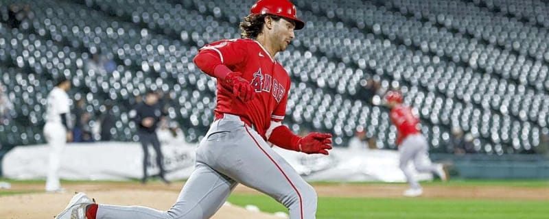 Munetaka Murakami blasts 3-run homer to spark Angels' rally past White Sox