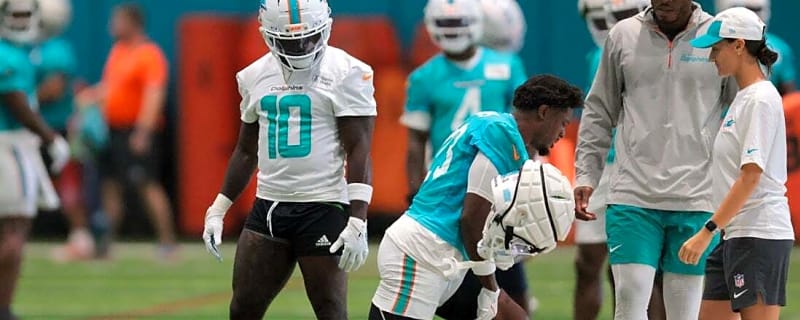 Dolphins CB Artie Burns out for season with torn ACL