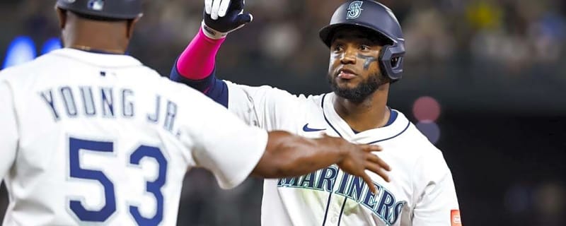 Mariners aim to continue power display in return home vs. Cards