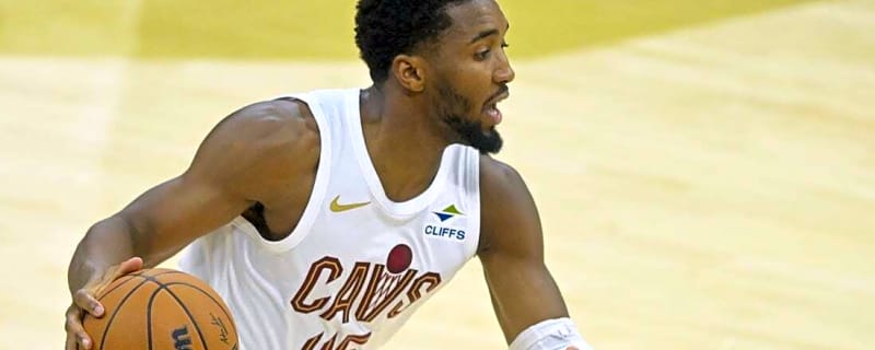 Frustration fuels Cavaliers, Bucks in divisional matchup