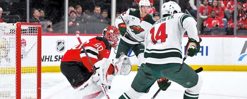 Devils stay red hot, tame Wild for sixth-straight win