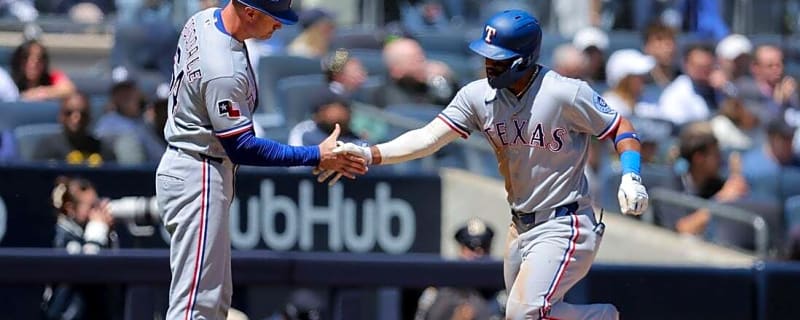 Yankees roll past Rangers with six-run outburst in sixth