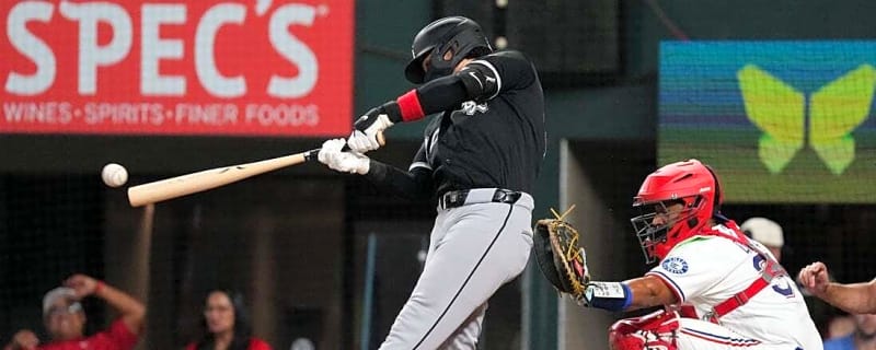 White Sox pounding out runs since All-Star break as Rangers struggle