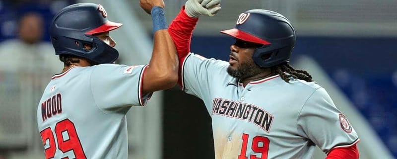 Josh Bell bashes two homers as hot Nationals rout Marlins