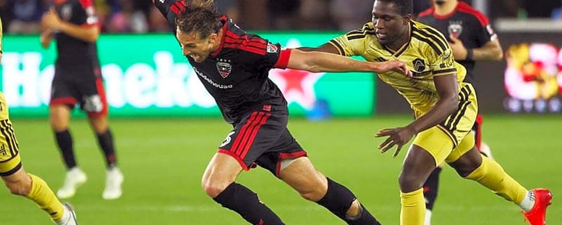 D.C. United score late to salvage home draw vs. St. Louis City