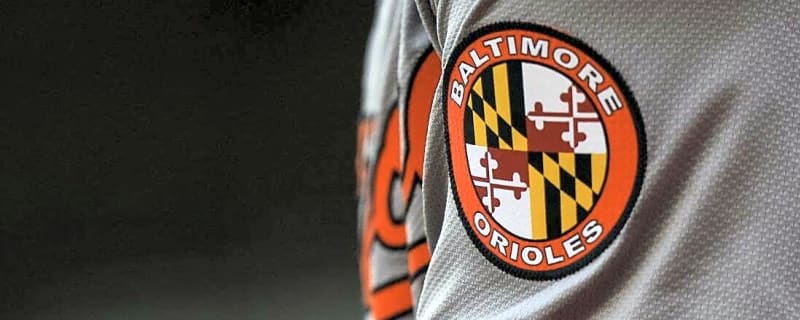 Report: Orioles set to add John Mabry to coaching staff