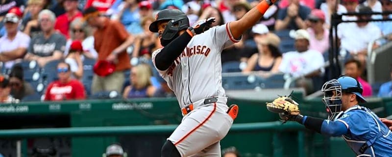 Giants rally from early 4-run deficit, top Nats in 12