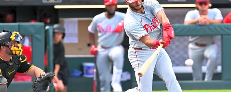 Phillies recall INF/OF Otto Kemp, option INF/OF Felix Reyes