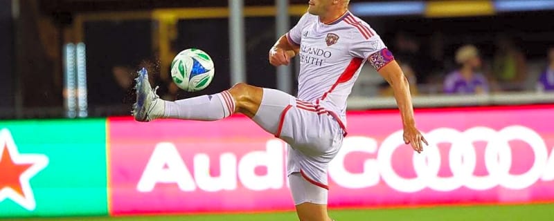 Orlando City D Robin Jansson signs extension