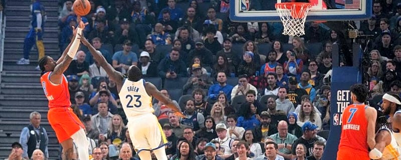 Thunder dump Stephen Curry-less Warriors for 13th straight win