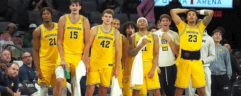 No. 7 Michigan, No. 12 Zags meet for $1 million in Players Era final