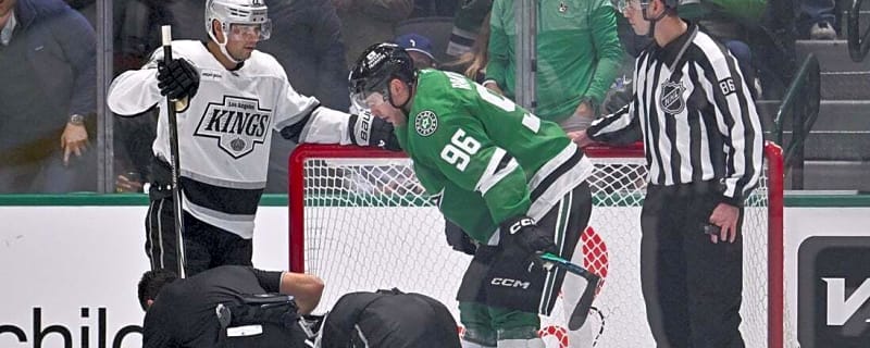 Kings G Darcy Kuemper placed on IR after blow to head