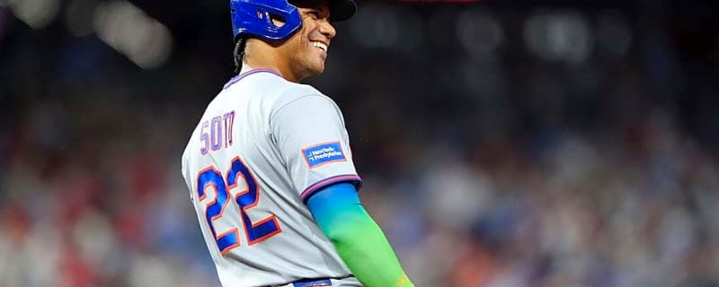 Mets star Juan Soto (back) returns to action as DH vs. Cubs