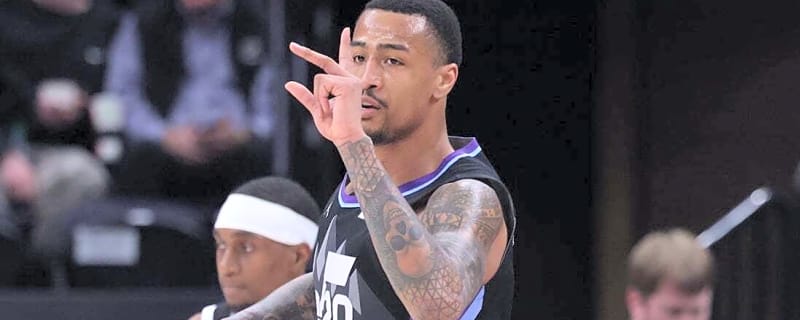 Report: Utah Jazz F John Collins picks up $26.58M player option