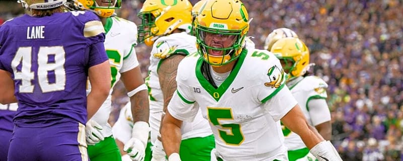 No. 6 Oregon fends off Demond Williams Jr., Washington