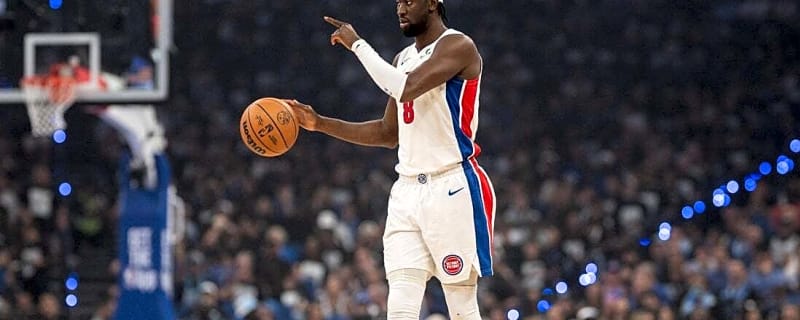 Pistons say Kevin Huerter, Caris LeVert questionable for Game 4