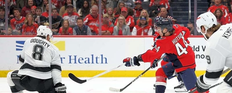 Star forwards shine as Kings collect first win over Caps