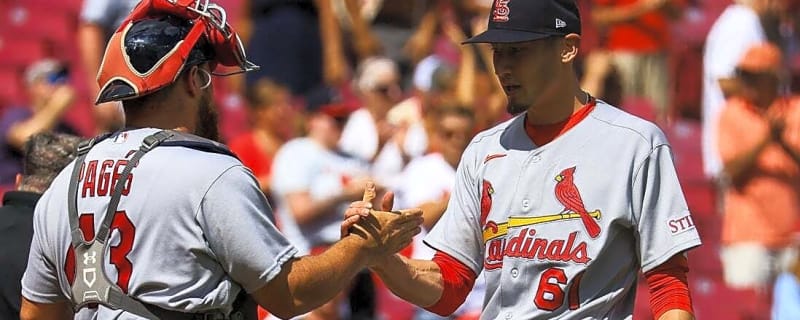 MLB roundup: Ninth-inning error helps Cardinals rally past Reds