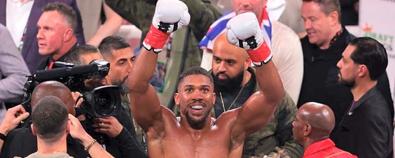 Boxer Anthony Joshua hurt in fatal crash in Nigeria