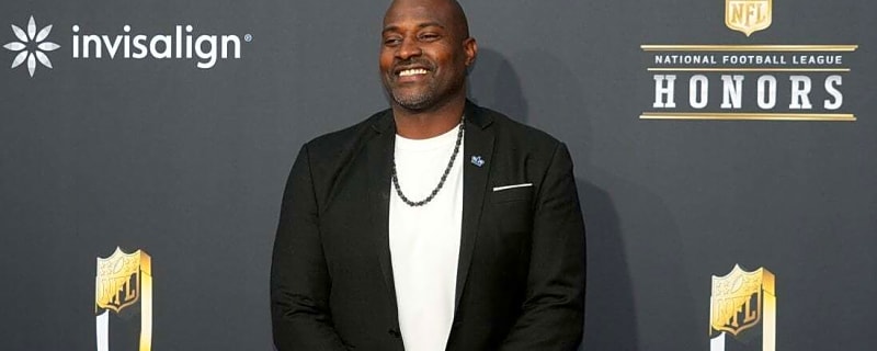 Ex-NFL player Marcellus Wiley jailed on domestic battery charge