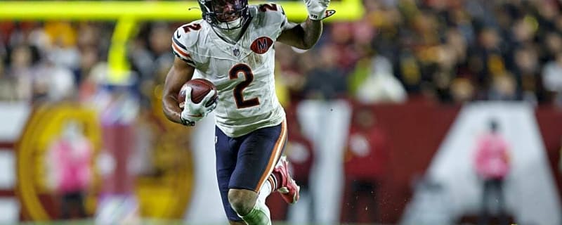 Bears WR DJ Moore hospitalized after win vs. Commanders