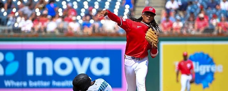 Marlins score 6 times on 2 hits in ninth, rally past Nationals