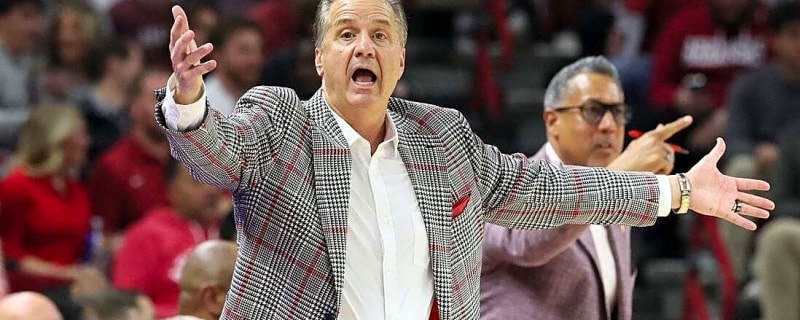 No. 15 Arkansas rallies for hard-fought win over Oklahoma