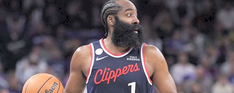 Clippers&#39; Tyronn Lue pleads for &#39;defensive mindset&#39; vs. Suns