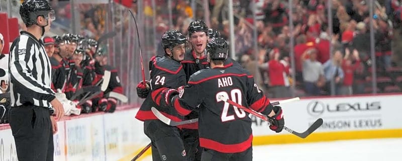 Star players riding hot streaks as Canes, Canadiens clash