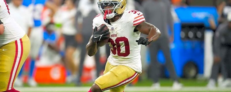 Report: 49ers trade RB Zamir White to Saints for LB Deion Jones