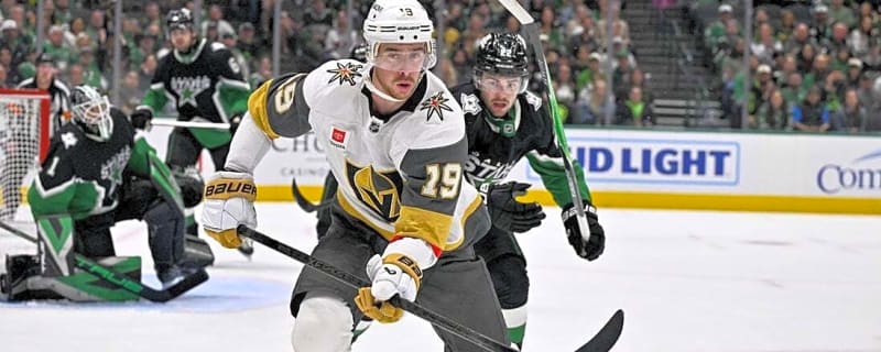 Reilly Smith's late goal lifts Golden Knights past Stars