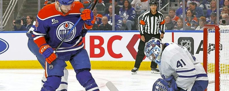 Maple Leafs skate past Oilers 5-2 for third straight win