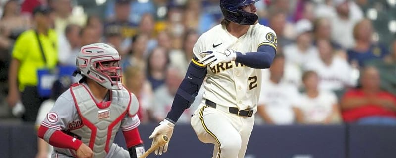 Brewers continue dominance of Reds with comfortable victory