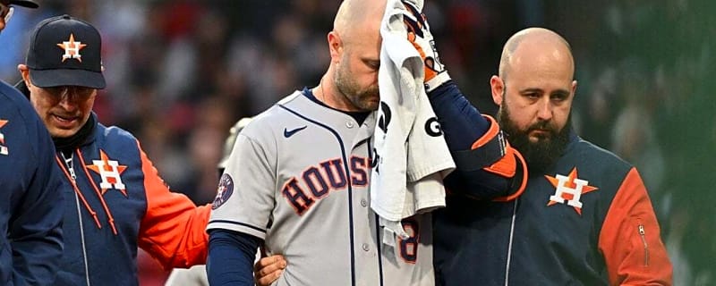 Astros' Christian Walker batting cleanup one day after HBP to head