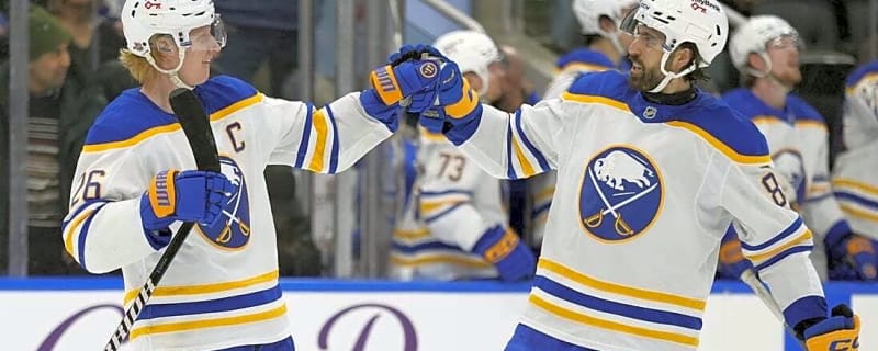 Kings, Sabres each carrying strong momentum into clash