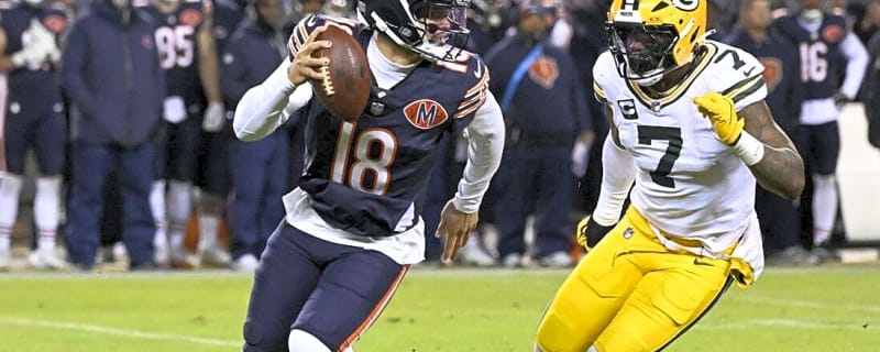 Bears come back from 15 down in 4th to stun Packers in wild card