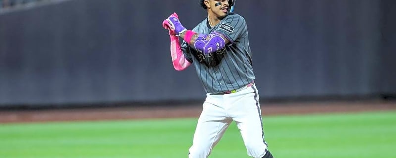 Mets deliver timely hits, take advantage of Yankees' mistake for win