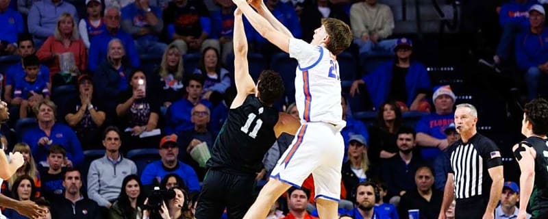 No. 22 Florida gears up for SEC play with rout of Dartmouth