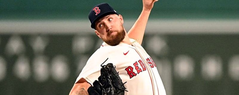 Red Sox bats back Garrett Crochet (12 K&#39;s) in win vs. Yankees