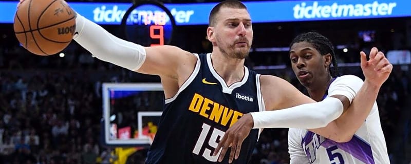 Warriors aim to take season series over peaking Nuggets