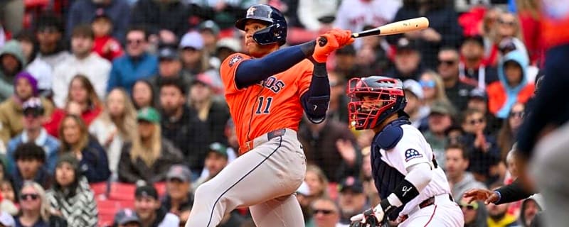Cam Smith drives in 2 in 10th, Astros edge Red Sox