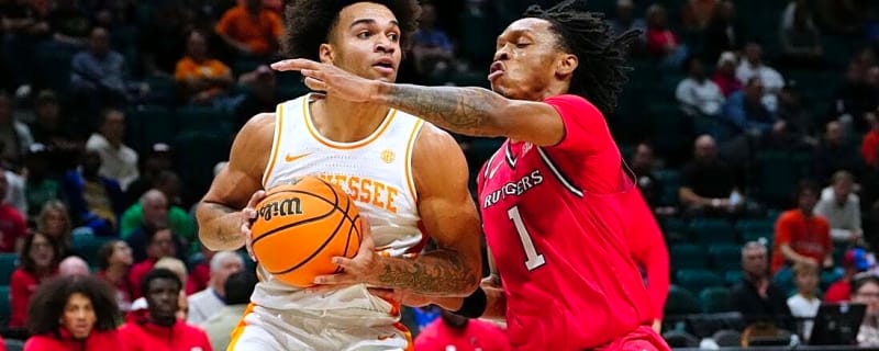 No. 17 Tennessee routs Rutgers in Player's Era opener