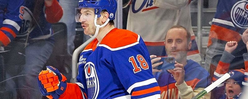 As Kraken battle for playoff spot, Oilers eye division title