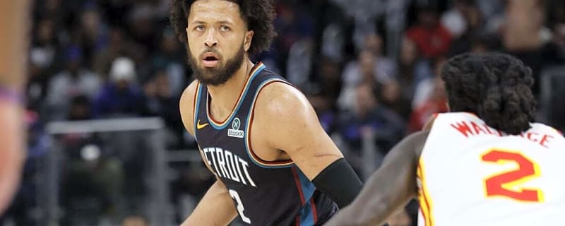 Out to turn season around, Bucks face East-leading Pistons