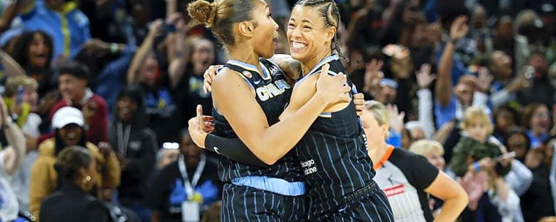 Sydney Taylor's trey in final second lifts Sky past Aces