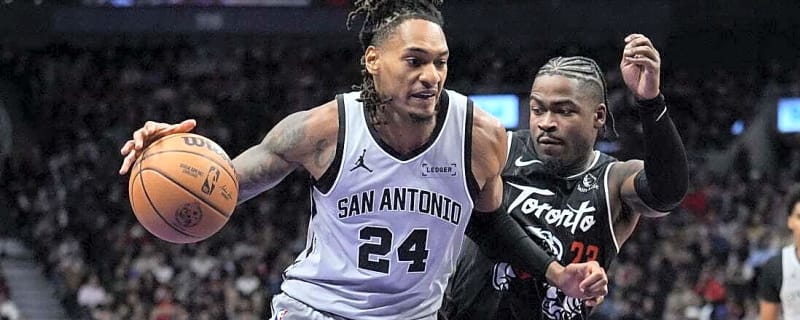 Spurs riding 10-game winning streak ahead of matchup with lowly Nets